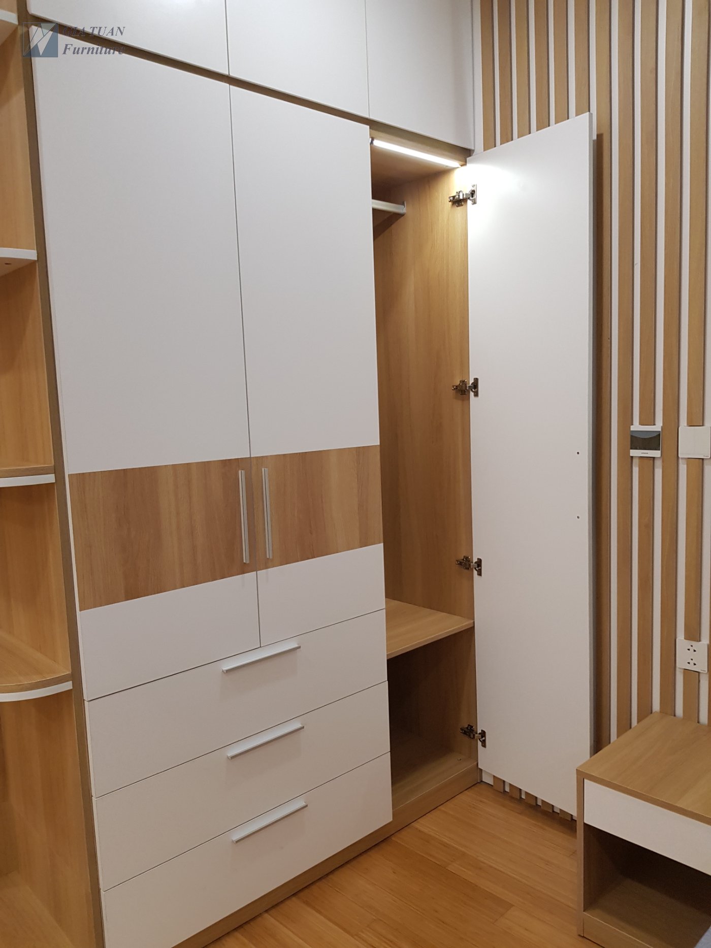 Phụ kiện Blum cho nội thất gia đình