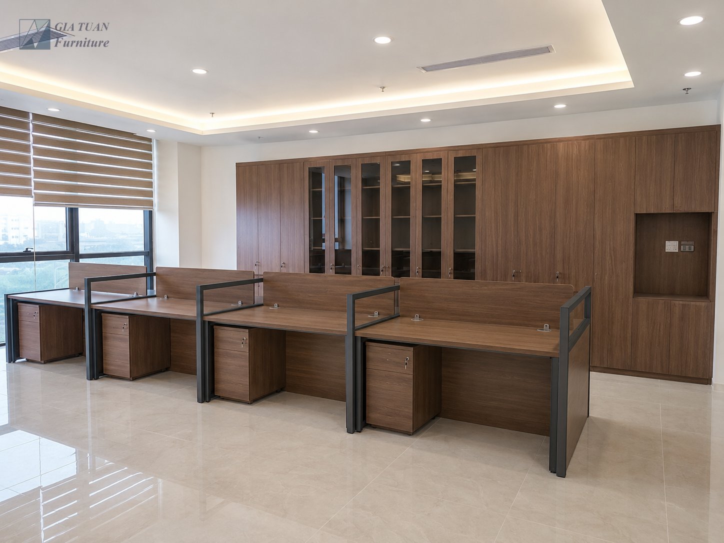 Khu bàn làm việc và tủ hồ sơ